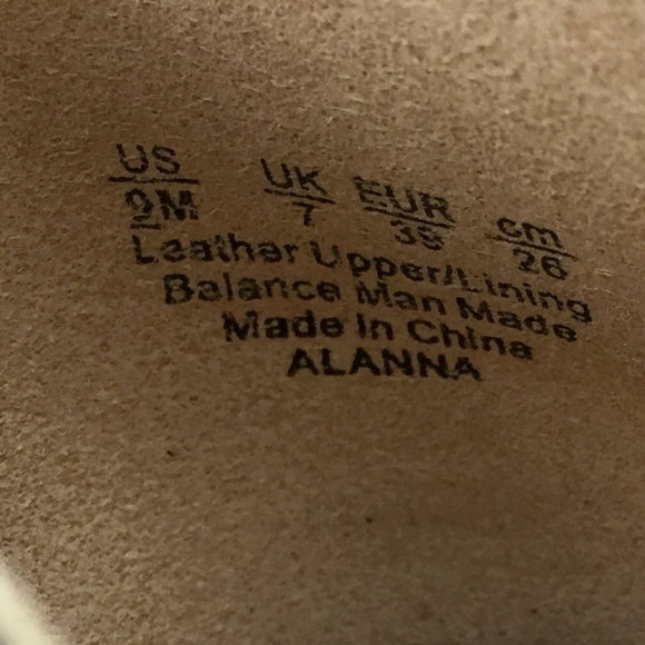 27 EDIT Alanna Pump sz 9 - Picture 15 of 15